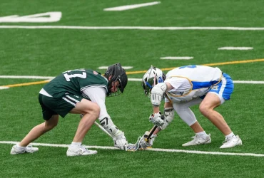 Le lacrosse et son passage d’un jeu local à un sport aux grandes ambitions médiatiques